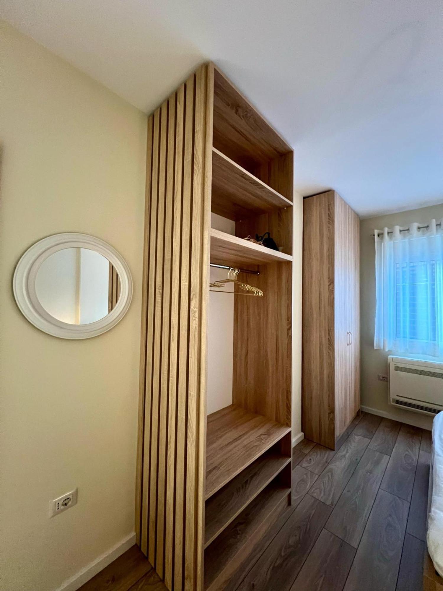 Ferienwohnung Metropolitan Charm: Cozy 1Br In 7Min To Skanderbeg Tirana Exterior foto